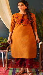 Orange & Red Cotton Blend Casual Stylish Embroidery Women Long kurti with Straight Pant Set
